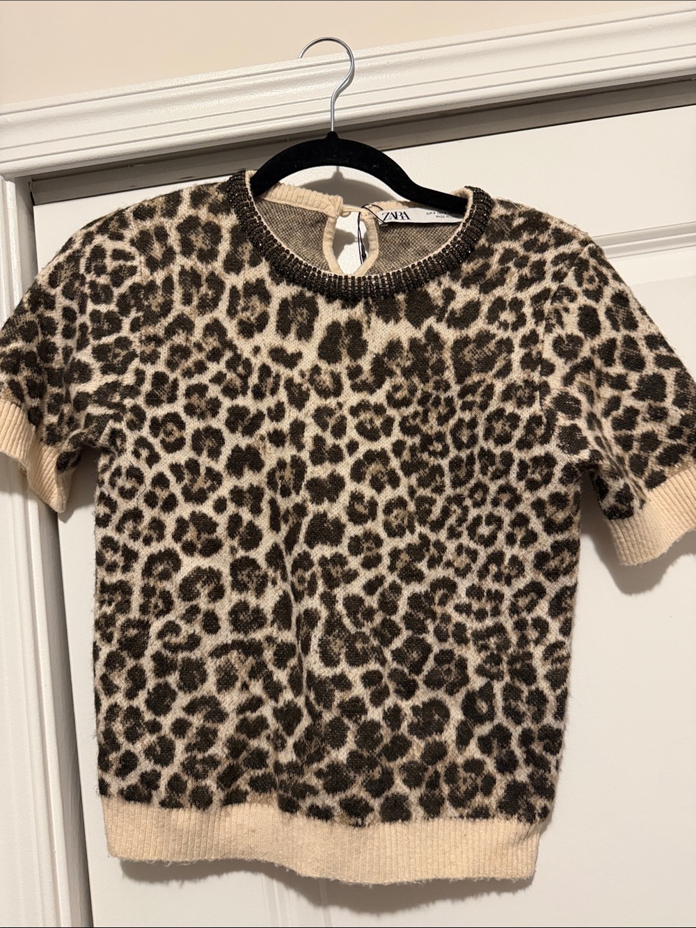 Zara  Leopard Print Short Sleeve Sweater in Cream and Brown